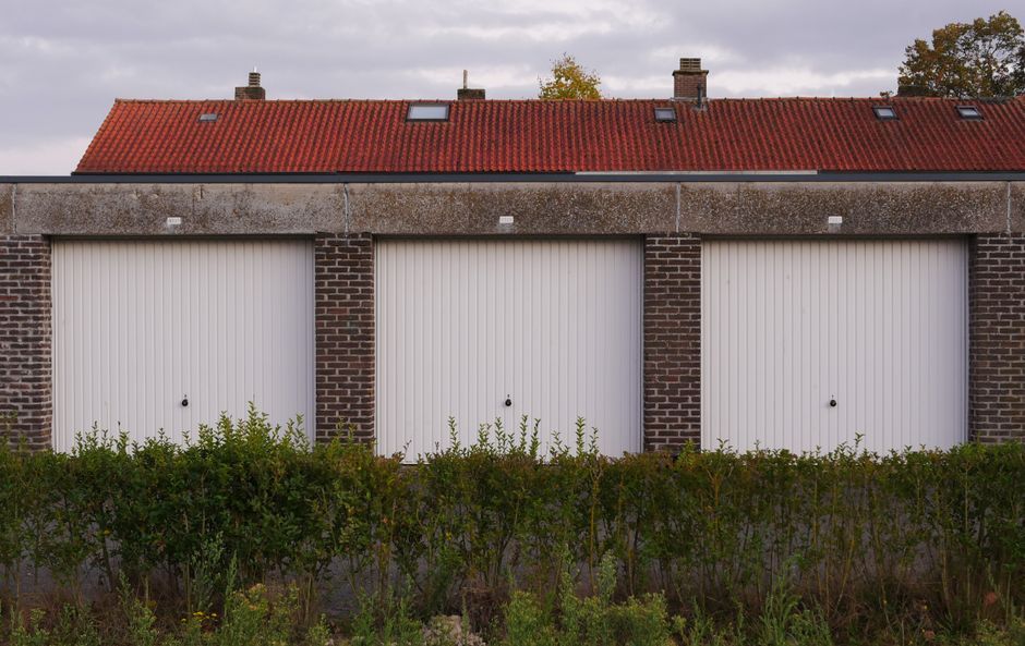 garage-door-services stock image