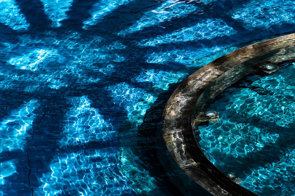 pool-service stock image