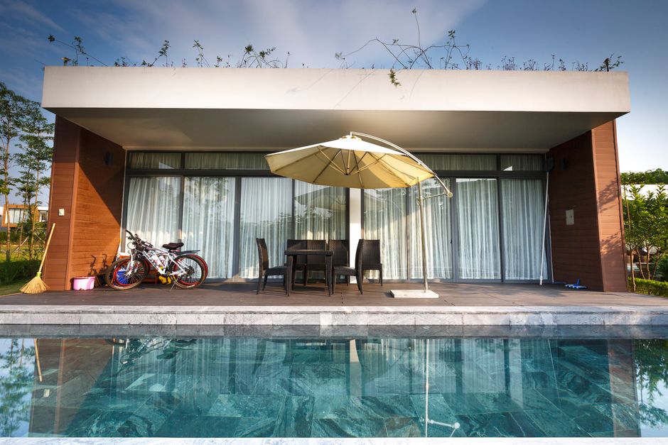 pool-service stock image