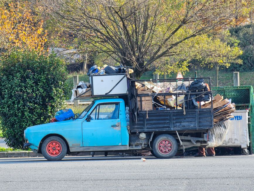 junk-removal stock image