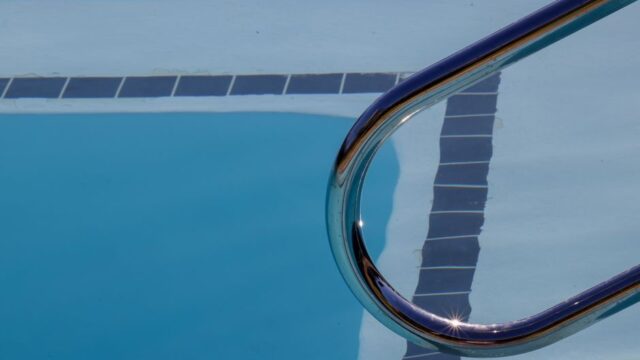 pool-service stock image