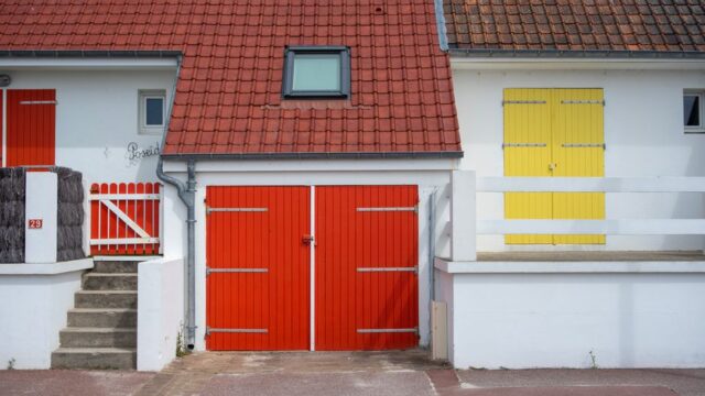 garage-door-services stock image