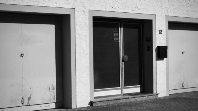 garage-door-services stock image