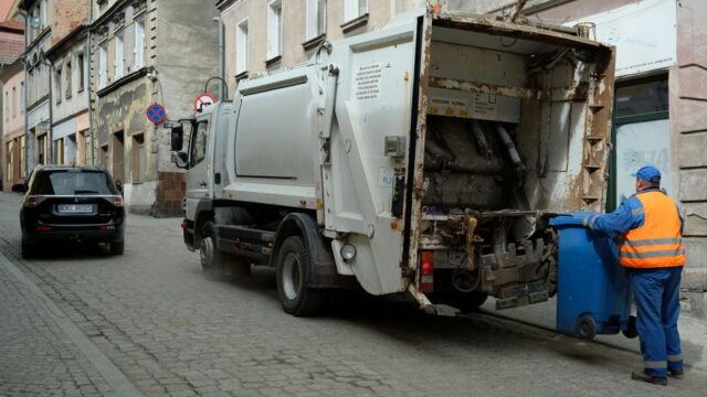 junk-removal stock image