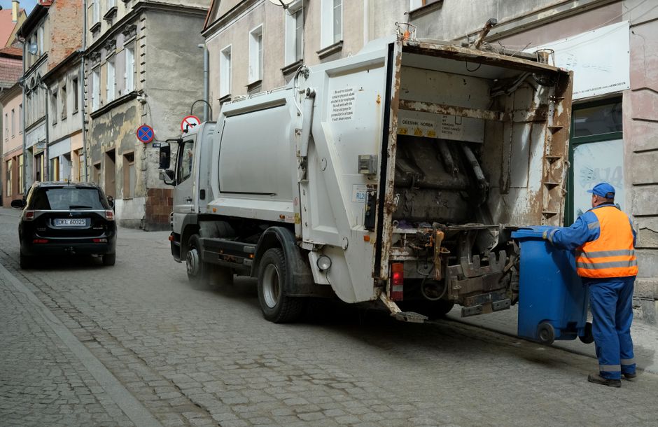junk-removal stock image