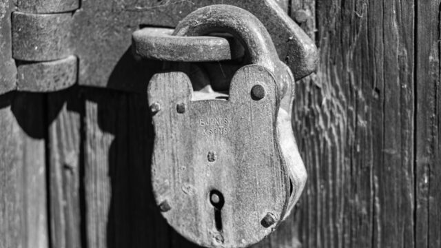 locksmith stock image