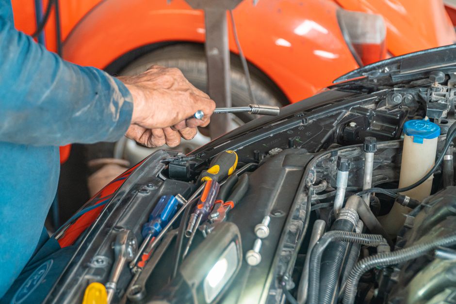 auto-repair stock image