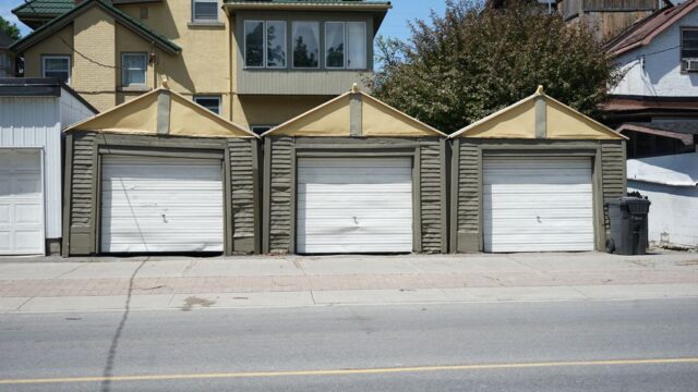 garage-door-services stock image