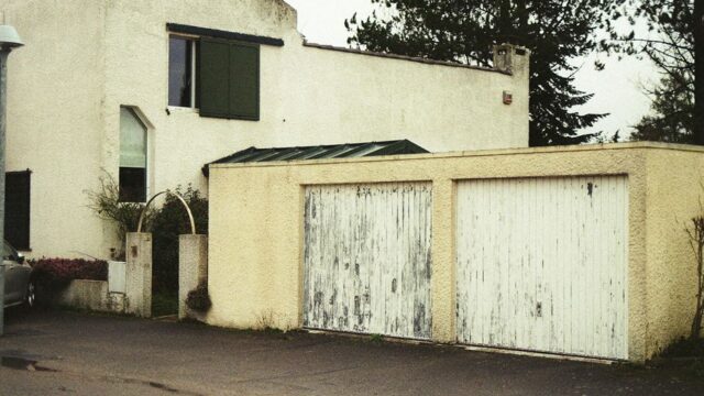 garage-door-services stock image