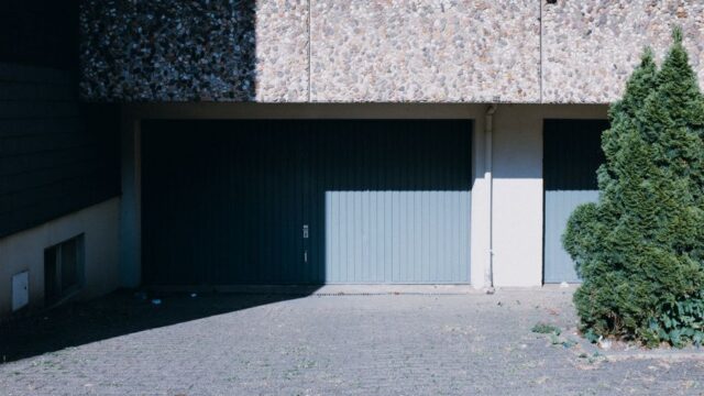 garage-door-services stock image