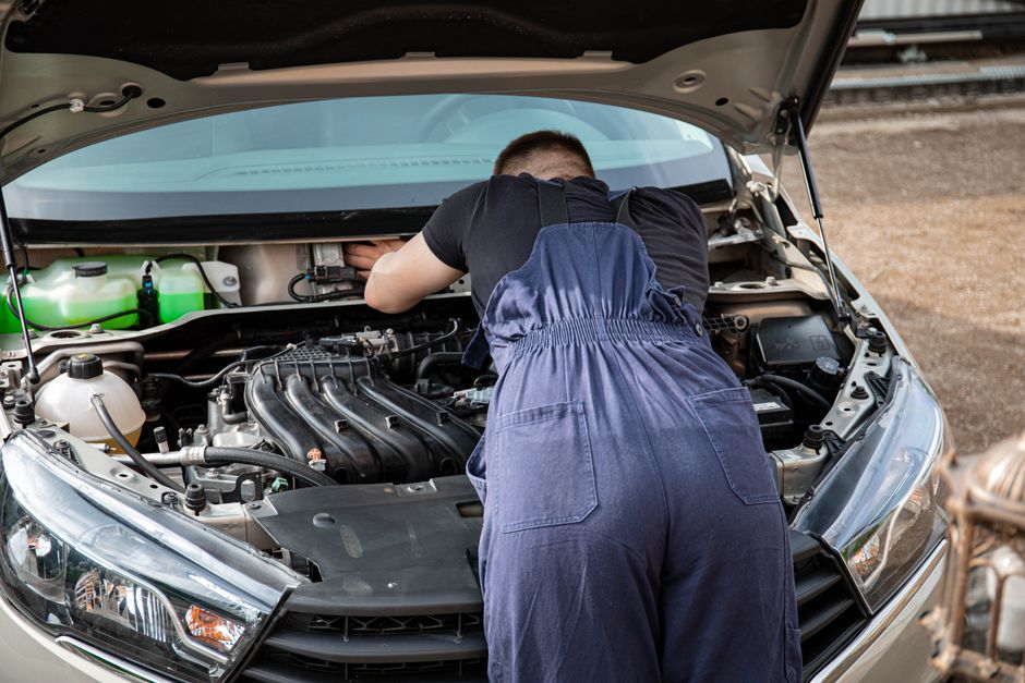 auto-repair stock image