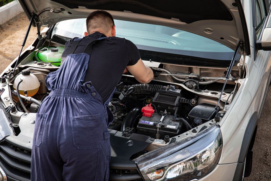 auto-repair stock image