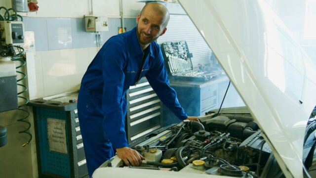 auto-repair stock image