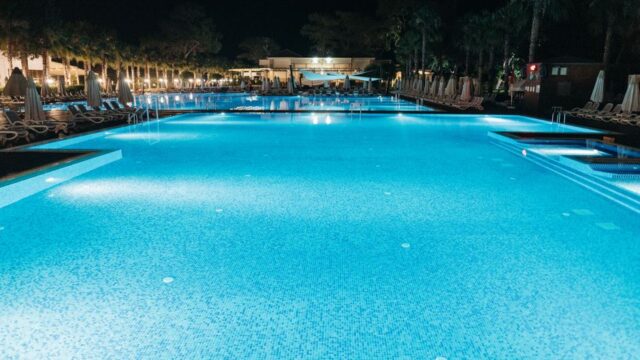 pool-service stock image